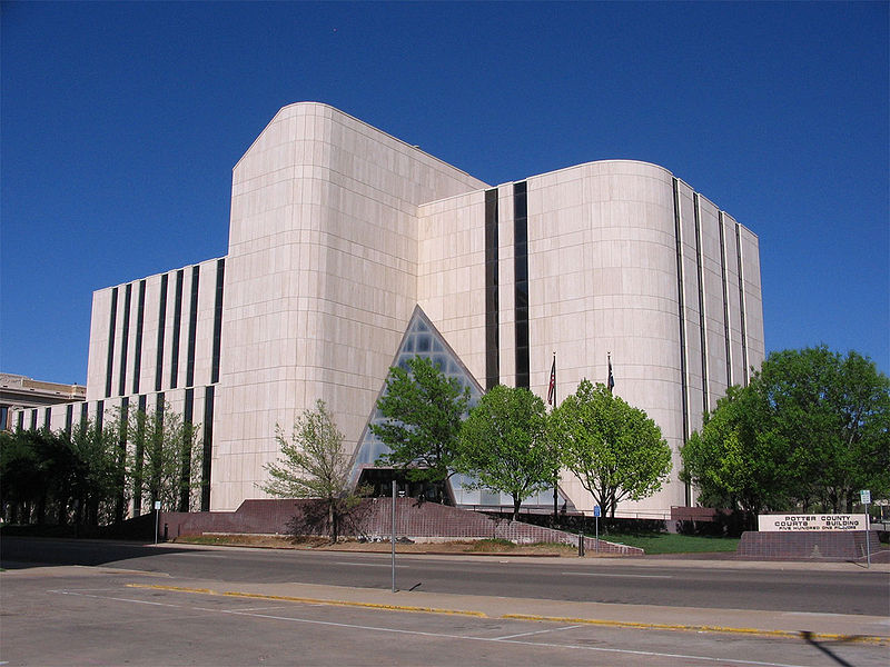 800px-potter county district courts building - amarillo texas usa