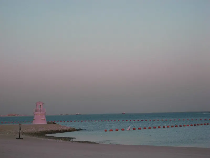 800px-replica lighthouse on katara beach