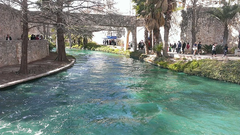 800px-san antonio texas river walk circa 2018