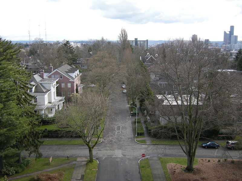 800px-seattle - millionaire%27s row from volunteer park water tower
