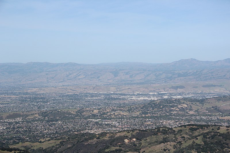 800px-silicon valley from mount umunhum%2c april 2022 3