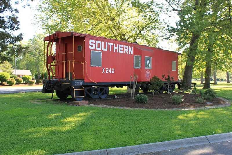800px Southern Railway Caboose City Park Newport Tennessee 800px-southern railway caboose city park newport tennessee