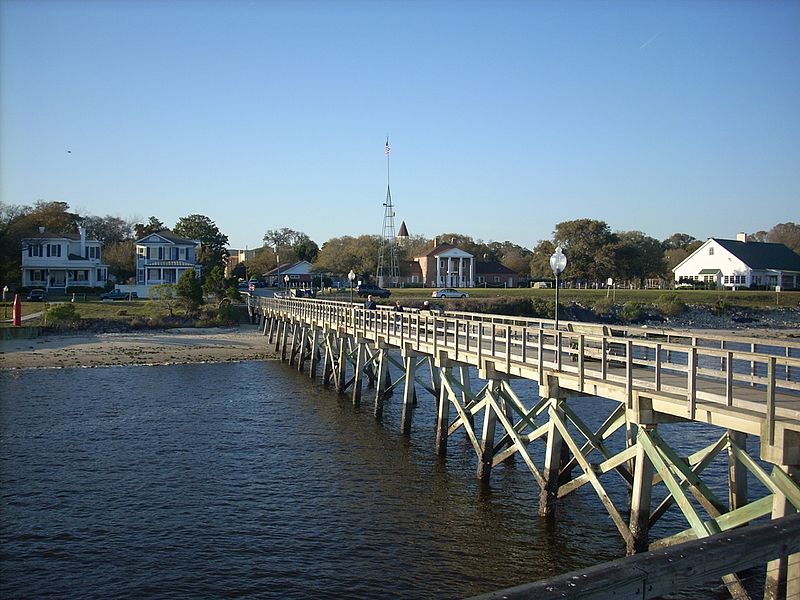 800px-southport from pier1