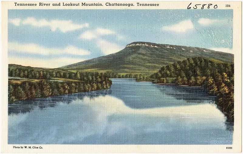 800px-tennessee river and lookout mountain%2c chattanooga%2c tennessee %2865880%29