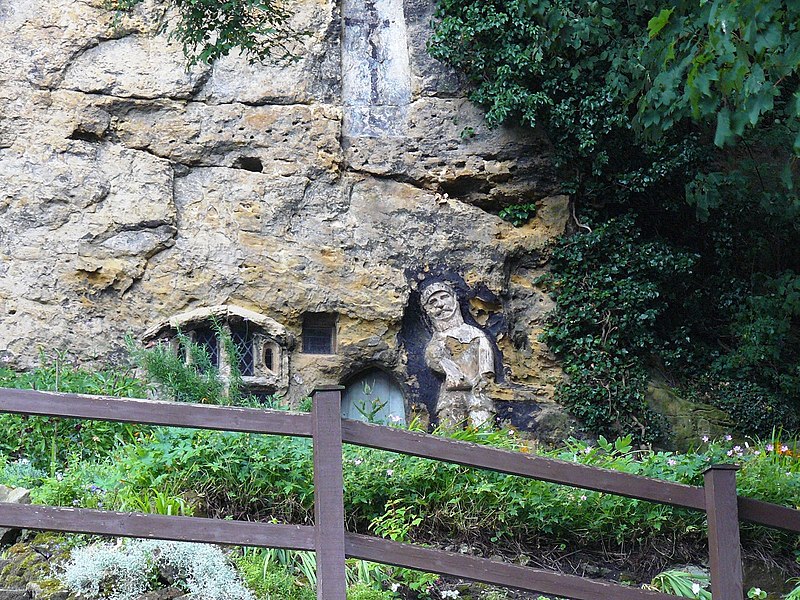 800px-the chapel of our lady of the crag%2c knaresborough - geograph.org.uk - 2980147