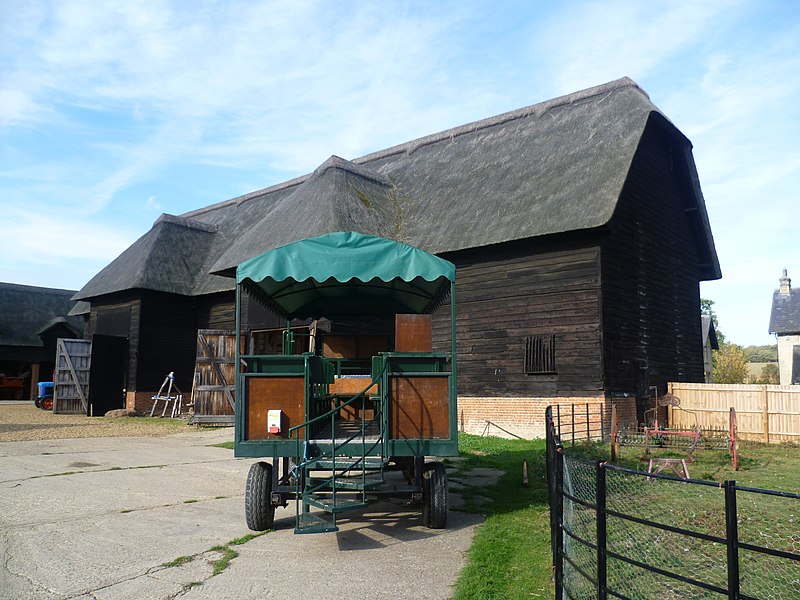800px-the tithe barn at wimpole home farm - geograph.org.uk - 2698628
