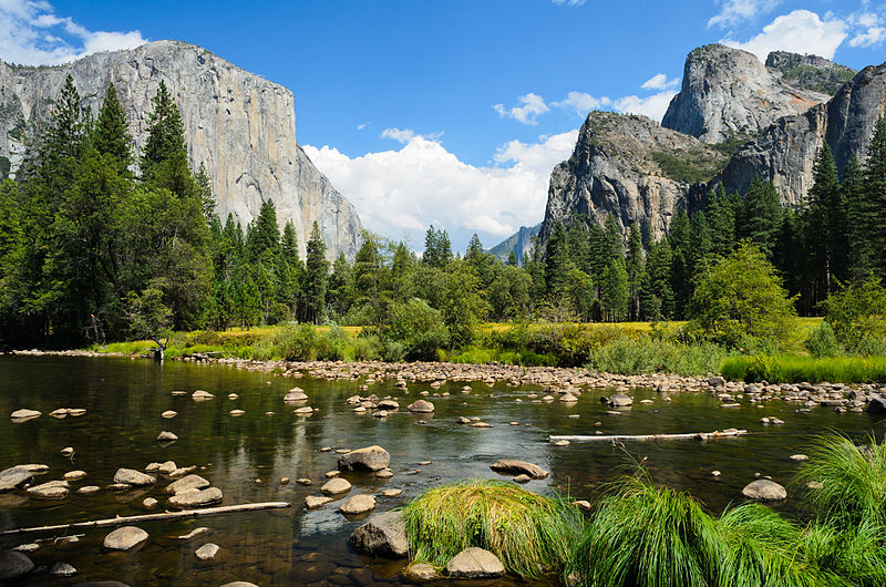 800px-valley view yosemite august 2013 002