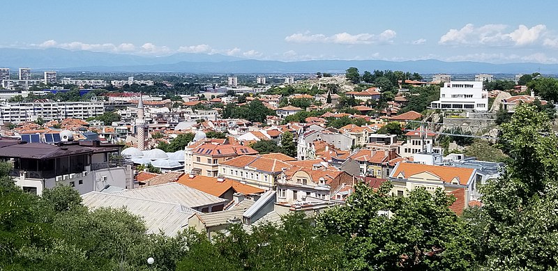 800px-view from sahat hill in plovdiv 3