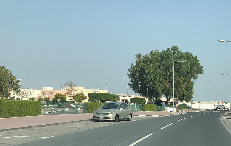 800px-view of dahl al hamam park from the road