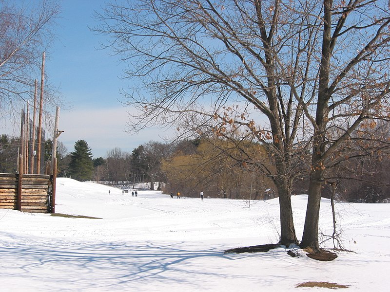 800px-weston ski track 125 2540