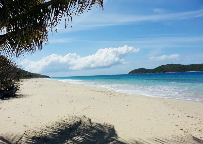 800px-zoni beach culebra%2c puerto rico