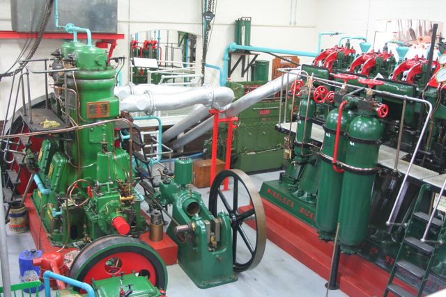 Engines at the museum of fenland drainage%2c prickwillow - geograph.org.uk - 2108449