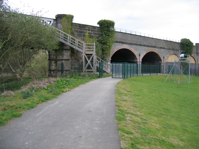 Promenade from the groves to the old port - geograph.org.uk - 388494