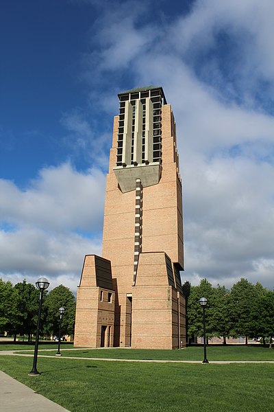 400px-lurie bell tower%2c university of michigan%2c ann arbor