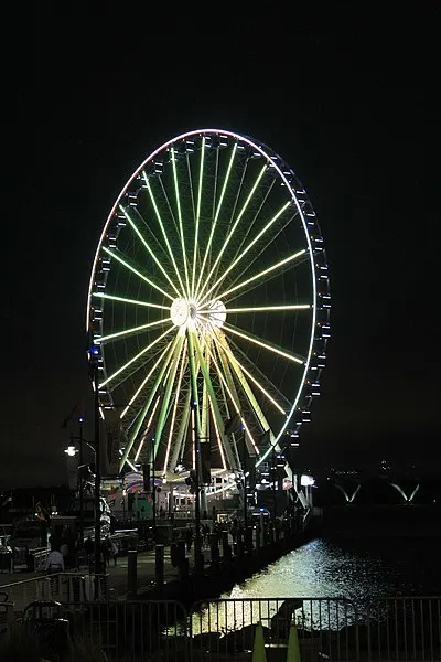 400px-washington national harbor at night