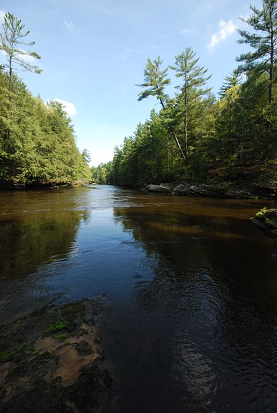 401px-wisconsin river