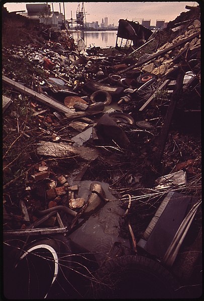 406px-junkyard at edge of harbor - nara - 546785