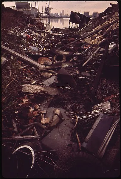 406px-junkyard at edge of harbor - nara - 546785