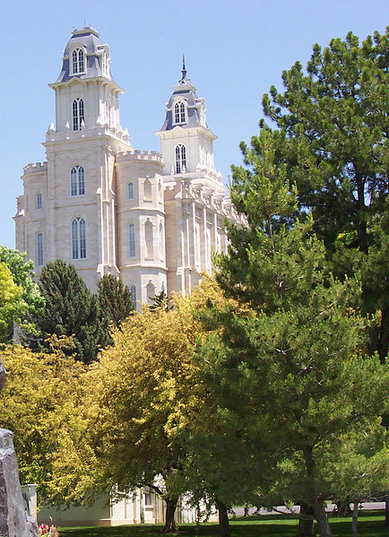 434px-manti utah temple - jul 2008