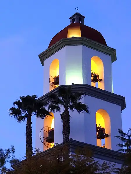 450px-belfry of mission basilica san juan capistrano - california - usa %286773603986%29