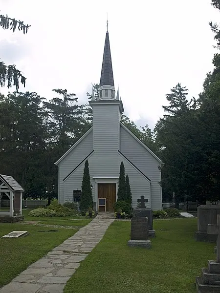 450px-mohawk chapel front