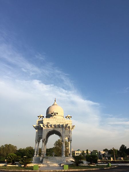 450px-monument at fatima jinnah park %2c f-9 park%2c islamabad