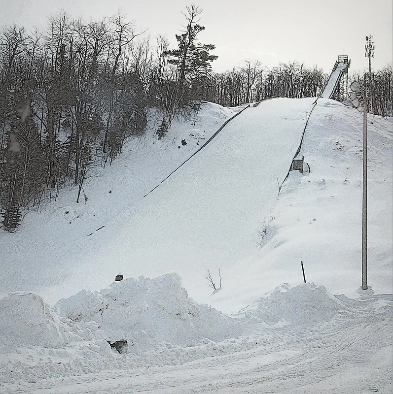 46430215845 c873b38509 c