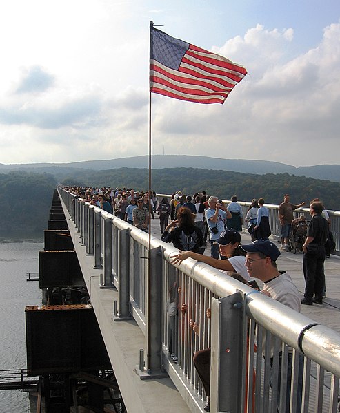 493px-walkway over the hudson opening day