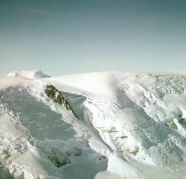 621px-axel heiberg glacier - antarctica