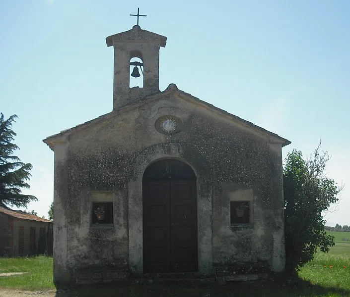 705px-chiesetta della madonna della neve %28loc. prato%29 - panoramio