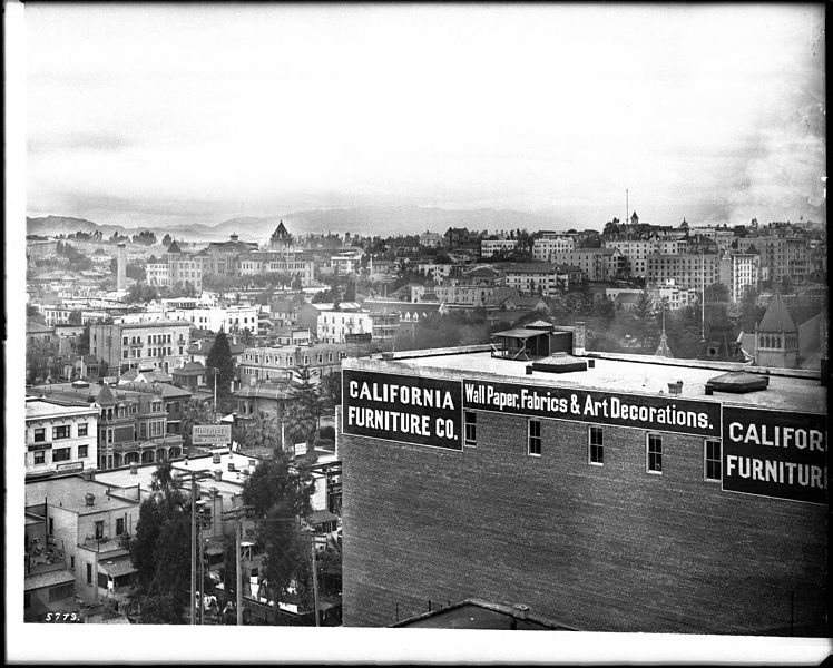 748px-panoramic view of los angeles from the lankershim hotel%2c showing%2c 7th street%2c broadway%2c and spring street%2c ca.1905-1907 %28chs-5779%29