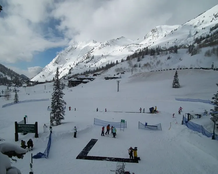 749px-alta ski lessons - feb 21%2c 2011