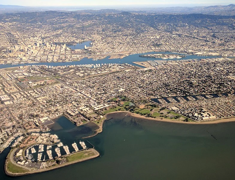 785px-06-alameda-crab-cove