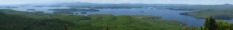 798px-lake winnipesaukee panorama from summit of mount major