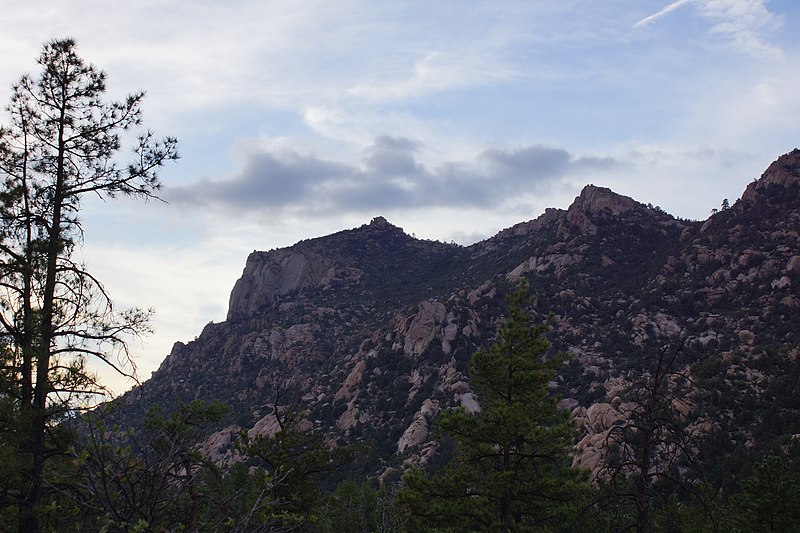 800px-2013%2c granite mountain%2c granite basin%2c prescott%2c az - panoramio