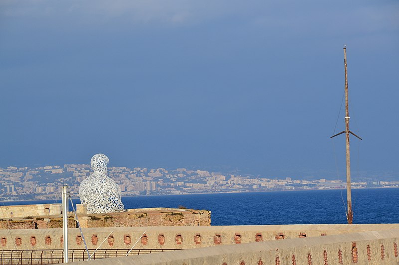 800px-antibes%2c le port %2823877541264%29