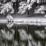 800px Bianco e nero naturale Lago di Montepietracandella Carpegna