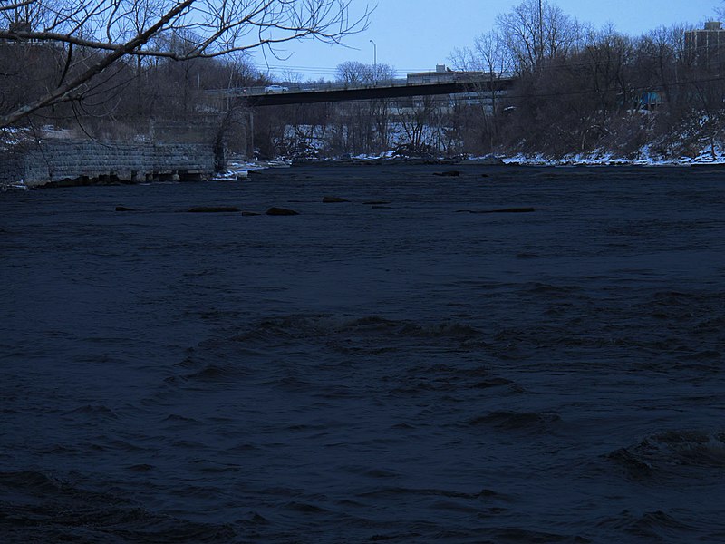 800px-black river - watertown%2c ny %2816236737560%29