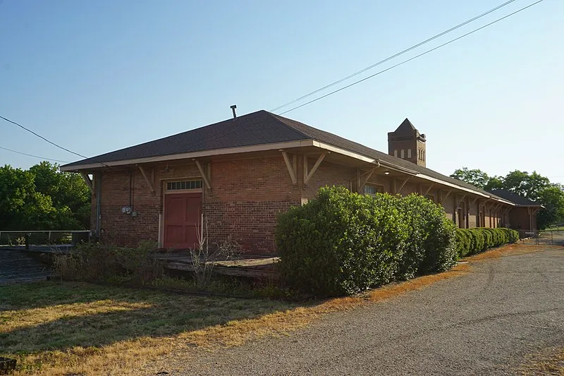 800px-bonham july 2016 31 %28fannin county museum of history%29