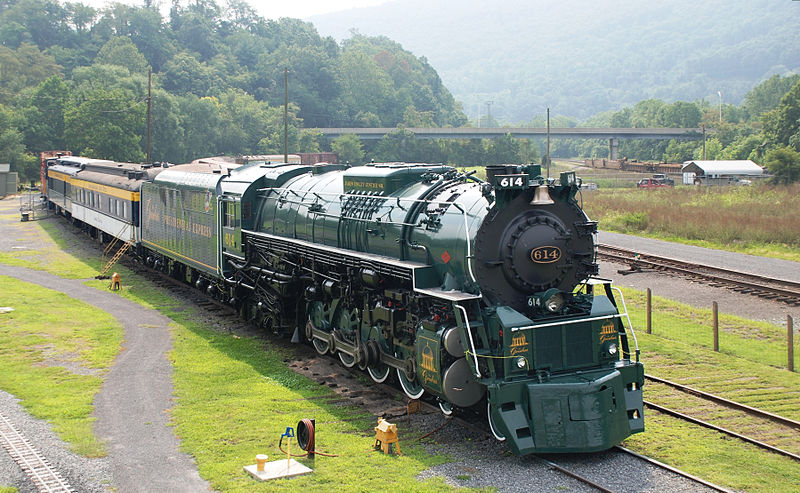 800px-c%26o railway heritage center - c%26o 614 locomotive - 3