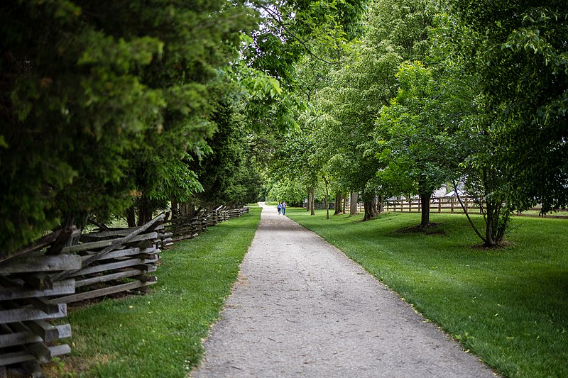 800px-carriage hill metropark visitor center%2c 5-30-2021 - 51214554363