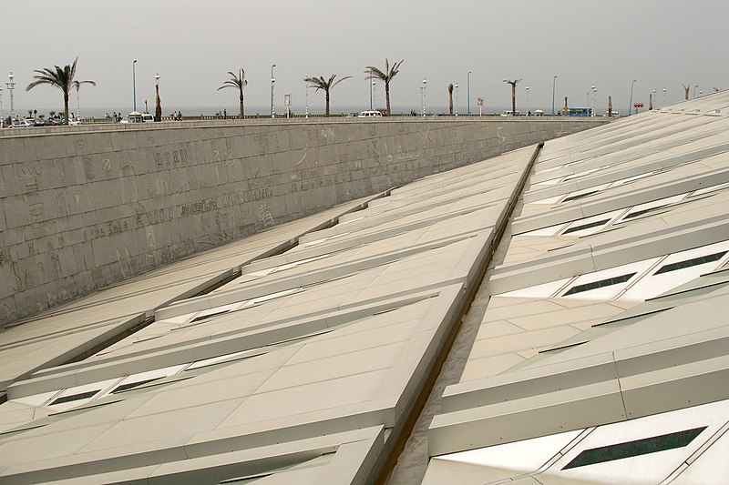 800px-egypt%2c alexandria%2c bibliotheca alexandrina