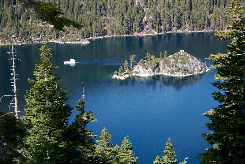800px-fannette island%2c emerald bay%2c south lake tahoe