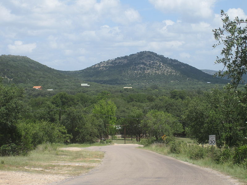 800px-hill country near garner state park img 4288