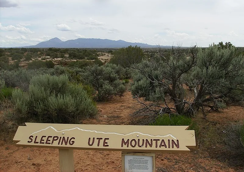 800px-hovenweep national monument - 22028333511