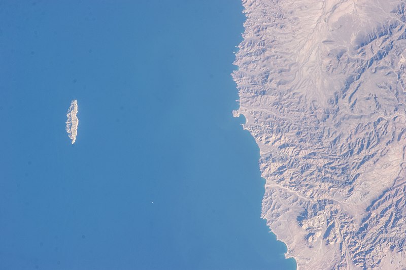 800px-iss036-e-4455 - view of mexico
