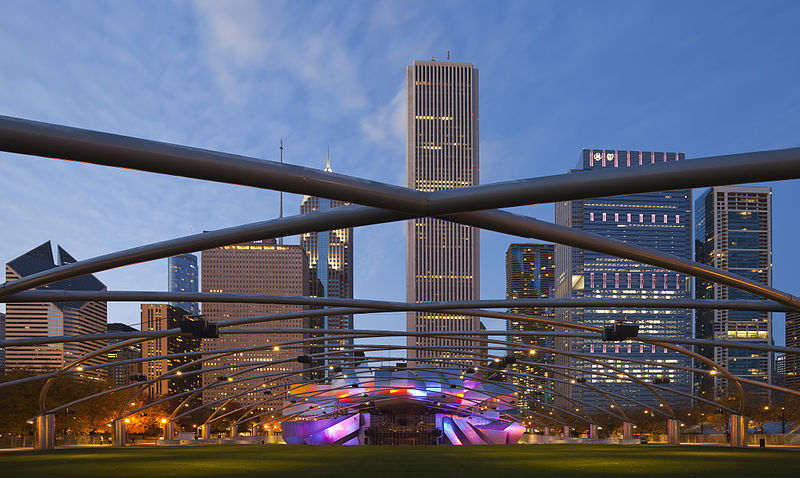 800px-jay pritzker pavilion%2c chicago%2c illinois%2c estados unidos%2c 2012-10-20%2c dd 08