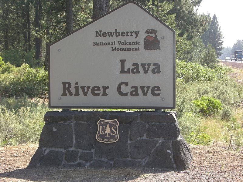 800px-lava river cave sign