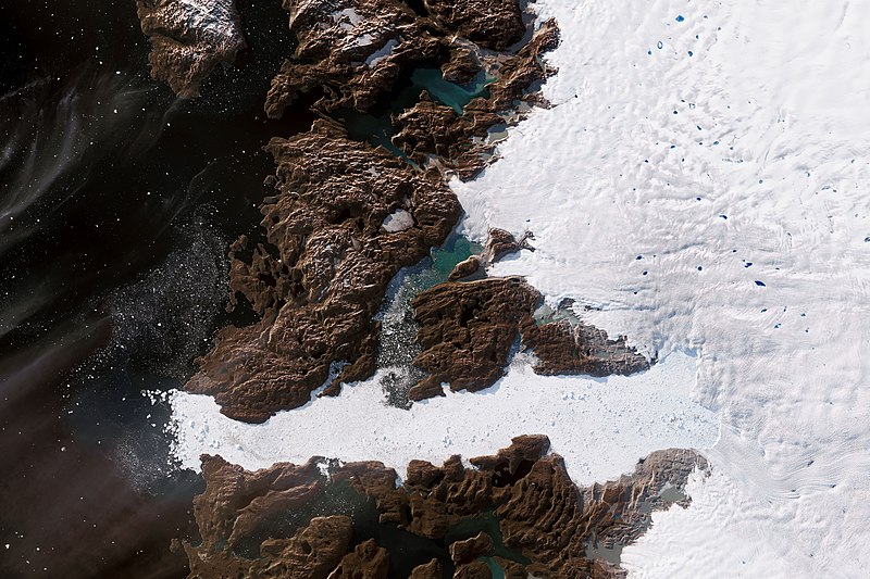 800px-major greenland glacier is growing