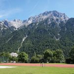 800px Mittenwald view to Karwendel